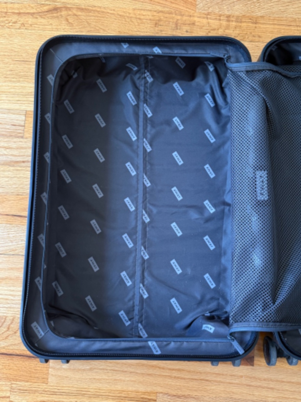 Away The Bigger Carry on Luggage - Picture 3 of 14